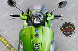 Vespa GTS windshield - Short windscreen model 2020
