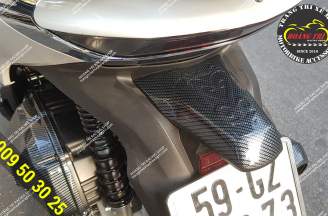 Sh 2020 tail lamp cover with carbon paint
