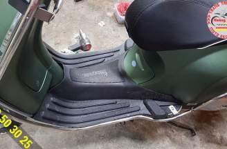 Primavera vespa foot mat
