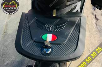 Winner X middle box - Italian flag logo
