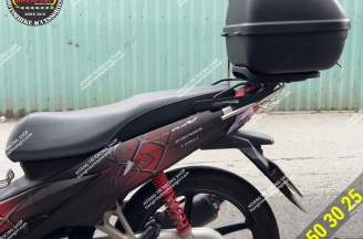 Givi E26N . Rear Box
