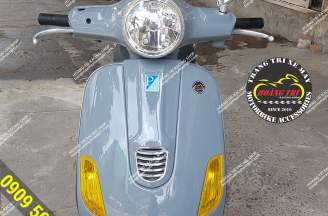 Vespa LX painted in cement gray - hot color in 2020
