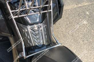 Airblade 2020 gas cap cover with carbon paint
