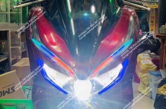 Combo of LED ball lights HTR-520 and Led Audi A11 for PCX 2018
