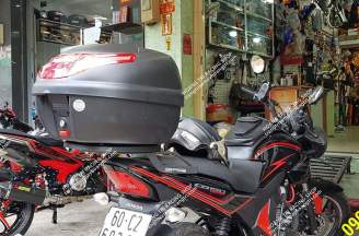 Givi E30RN Thùng Box
