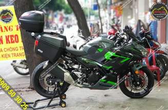 Kawasaki Ninja 400 degrees genuine Givi barrel combo
