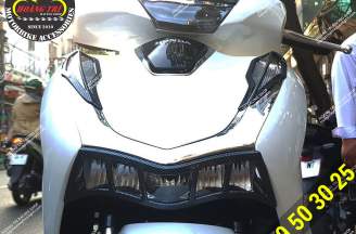 Sh 2020 headlight covers with carbon paint
