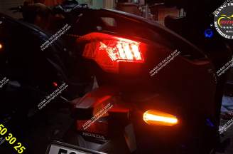 Integrated turn signal light into the rear light Vario 2018
