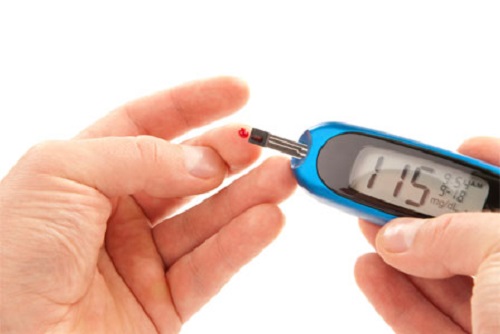 máy kiểm tra chỉ số glucose ( lượng đường huyết)